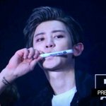[EXO] 찬열이즈뭔들
