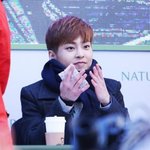 [EXO] <b>앙대</b> 시우민 쌍수동경심은 있단말야ㅅㅂ