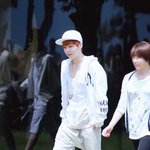 올 화이트 시우민이 빛을 받으면 'ㅅ'?(<b>feat</b>. 도레미코드)