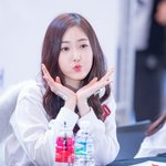 청순한데 예쁘게 생긴 여자친구 신비