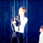 [카이] 신나서 쩜프하는 <b>종인</b>이 ㅋ