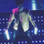 [EXO] 저 <b>멀리</b> 모래로 된 높은파도!