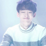 [EXO] 인자한 <b>미소</b>를 지어주시는군요-