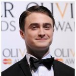 [EXO] 디오 <b>눈썹사이</b> 이어져있고 구레나룻이랑 턱수염이어짐