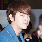 장근석 오늘자 공항<b>패션</b>.jpg
