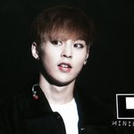 [EXO] 지금 시우민<b>팬</b>들은 <b>베</b>톡 신고나눌러