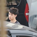 [EXO] 경수이사진본젇있냐?