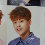 [시우민] 팬분이 <b>스파오</b>브로마이드 겟하셨는데 ㅎㅎ