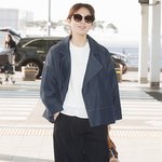 코디가 필요없는 김희애의 완벽 그자체 공항패션