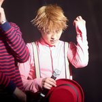 [EXO] 어제 민석이 복근 눈앞에서 봤다는 애들..