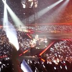 [EXO] 13콘<b>때</b> 내가 야광봉찍은건데 2층 하트로<b>보임</b>