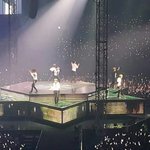 [EXO] 야 그래도 <b>이주</b>동안 행복하지 않았어?