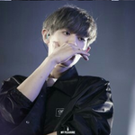 [EXO] 박찬열 와 존나 <b>눈</b> 손 존나 큼;;