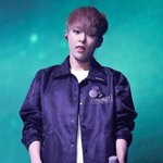 [EXO] 근데 종인이 새끼손가락봐...