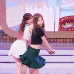 몸매며 성격이며 얼굴까지 완벽한 여자아이돌