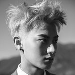 [EXO] 에셈이 <b>나사</b>에서 비공식 사진 살때부터 알아봄