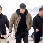 공항을 <b>런</b>웨이로 만든 배우