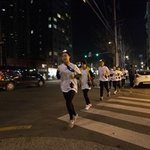 핫플레이스 홍대를 발칵 뒤집은 이들의 정체 확인!!