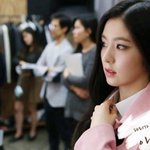 [EXO] <b>아이린</b> 시우민 머있나봐 사진봐 ㅋㅋ