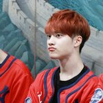 [EXO] 경수가데뷔후한 제일<b>파격적</b>인머리