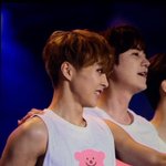 [EXO] 시우민팬들은 <b>오늘</b> 존나행복할듯