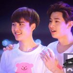 [EXO] <b>눈</b> 감고 고른 <b>사진</b>