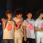 [EXO] 김민석 일하러가서 <b>사심</b>채우네 ㅋㅋ