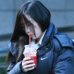 [태연] <b>음료</b>마시며 조는김태연 - ~ -