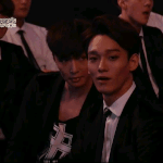 [EXO]  난 막콘때 홈마로 보이는사람 봄