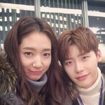 긴 말이 필요없는 이종석, 박신혜의 인스타일 화보 환상적인 <b>케미</b>