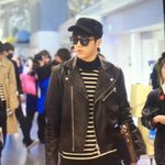 엘 공항<b>직찍</b>...눈부셔...