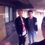 [EXO] 피부하얗고 수염안나는 애깅이