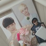 [EXO] 나  일하는데 내자리 <b>꽃밭</b>
