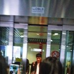 [EXO] 레둘기 <b>공항</b>에 또 혼자 나왔다고 함 