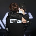 [EXO] 종대 성당에 한명씩 꼭있는잘생긴 