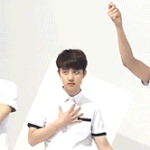 [도경수] 경수 i비 움짤들ㅋㅋㅋㅋㅋㅋㅋㅋㅋ