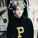 [EXO] 돈도없는데 <b>포스터</b>때문에 무조건 예판해야겠지?