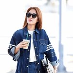 <b>청청</b>패션을 엣지있게 소화한 소유