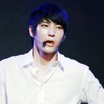 <b>어둠</b>속에 빛나는 아이돌 미모