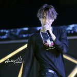 [카이] 대만 슴콘 <b>프리티</b>보이 종인이ㅠㅜㅠ