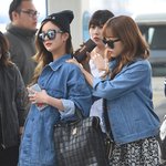 [에이핑크] 쌍둥이처럼 옷 맞춰입고 출국하는 남주-<b>보미</b>