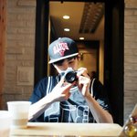 훈남 카메라맨 <b>빙의</b>한 아이돌
