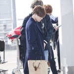 [EXO] 김종인 <b>종이</b>가방 두겹겹쳤네ㅋㅋㅋ