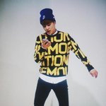 [EXO] 오늘 시우민 <b>이상</b>한<b>행동</b> 많이하던데 