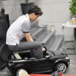 [EXO] <b>김종인</b> 차 찾았어;