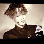 [카이] 뮤뱅 <b>종인</b>이
