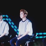 [시우민] 시우민 비율 봐.... 혼자있으면 키 180
