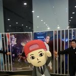 [시우민] 시우민이랑 <b>투샷</b>찍은 시우민마스코트 ㅋㅋ