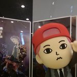 [EXO] 민석이 머리 <b>크다</b> ㅋㅋㅋ