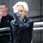 [EXO] 길을 가다 아는 <b>오빠</b>를 만났다..